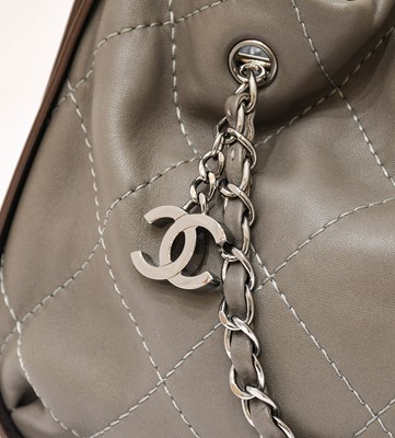 Lot 3007 - Circa 2011 Chanel 2Way Chain Tote Bag, with...
