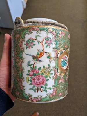 Lot 326 - A 20th century Cantonese famille rose punch...