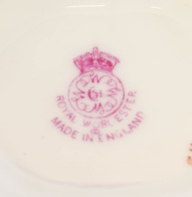 Lot 33 - {} A Royal Worcester Porcelain Oval Dish,...
