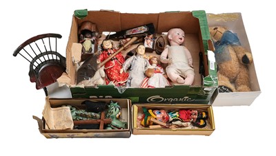 Lot 1028 - Kestner 142 baby doll, with glass eyes, open...