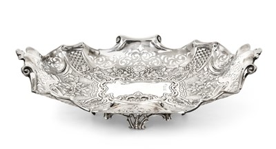 Lot 86 - An Edward VII Silver Dish, by Martin and Hall,...