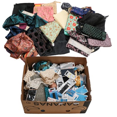 Lot 1020 - Assorted haberdashery including net/hat veil,...