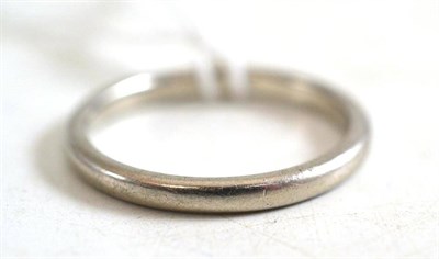 Lot 45 - A band ring, stamped 'PLATINUM'