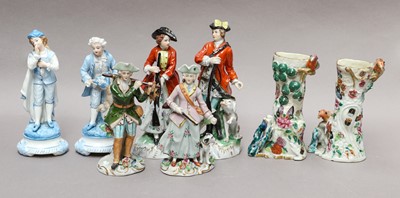 Lot 137 - A collection of assorted porcelain, comprising:...
