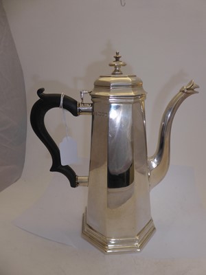 Lot 312 - A George V Silver Coffee-Pot, by Carrington...