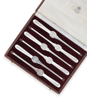Lot 325 - A Cased Set of Six George VI Silver...