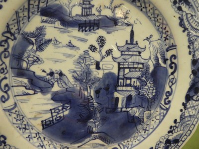Lot 678 - A Set of Ten Chinese Porcelain "Nanking Cargo"...
