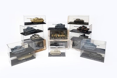 Lot 3377 - Atlas Various Tank Models