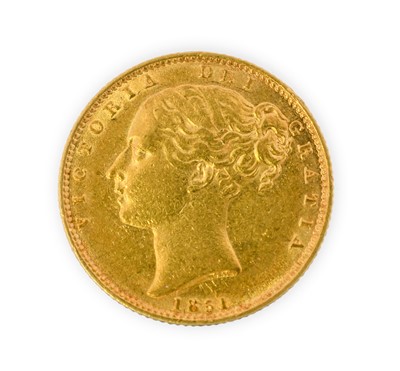 Lot 87 - Victoria, Sovereign, 1851, second young head...