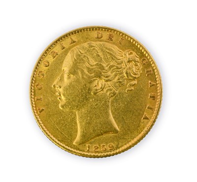 Lot 93 - Victoria, Sovereign, 1859, second young head...