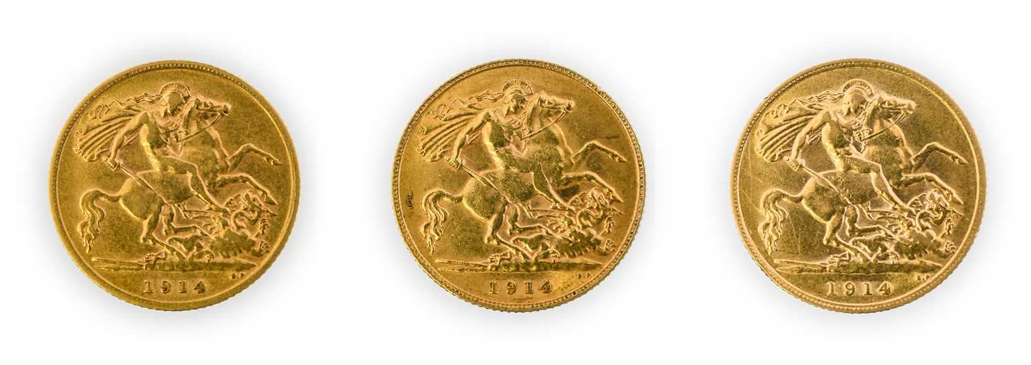 Lot 172 - George V, Half Sovereigns (3), 1914, bare head,...