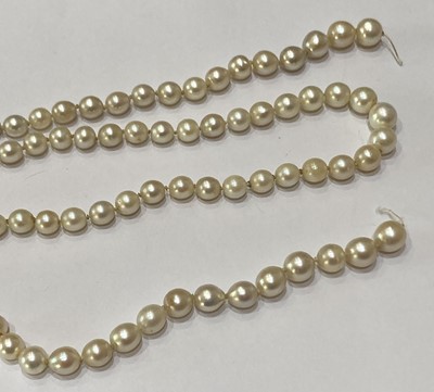 Lot 2396 - A Two Row Cultured Pearl Necklace