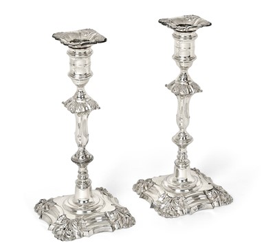 Lot 2150 - A Pair of Edward VII Silver Candlesticks