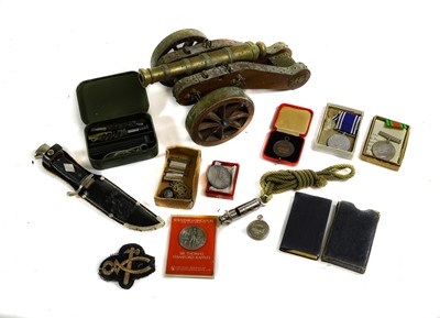 Lot 3063 - A Quantity of Militaria, including First World...