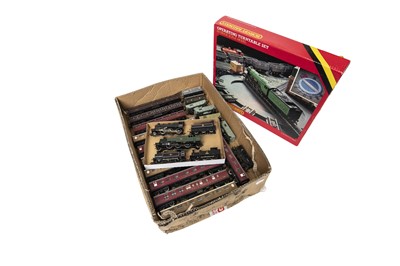 Lot 3284 - Hornby, Airfix And Others OO Gauge A Collection Of Rolling Stock And Accessories