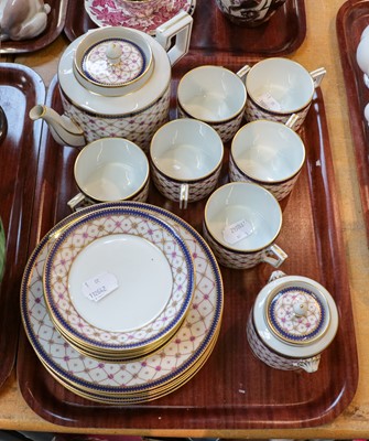 Lot 316 - A Ginori porcelain tea service