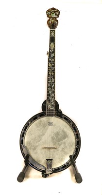 Lot 2053 - Ozark 5 String Banjo