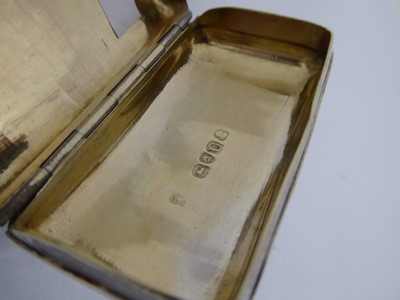 Lot 2044 - A George III Silver Snuff-Box