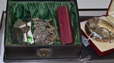 Lot 210 - A silver bangle and assorted silver and white metal jewellery