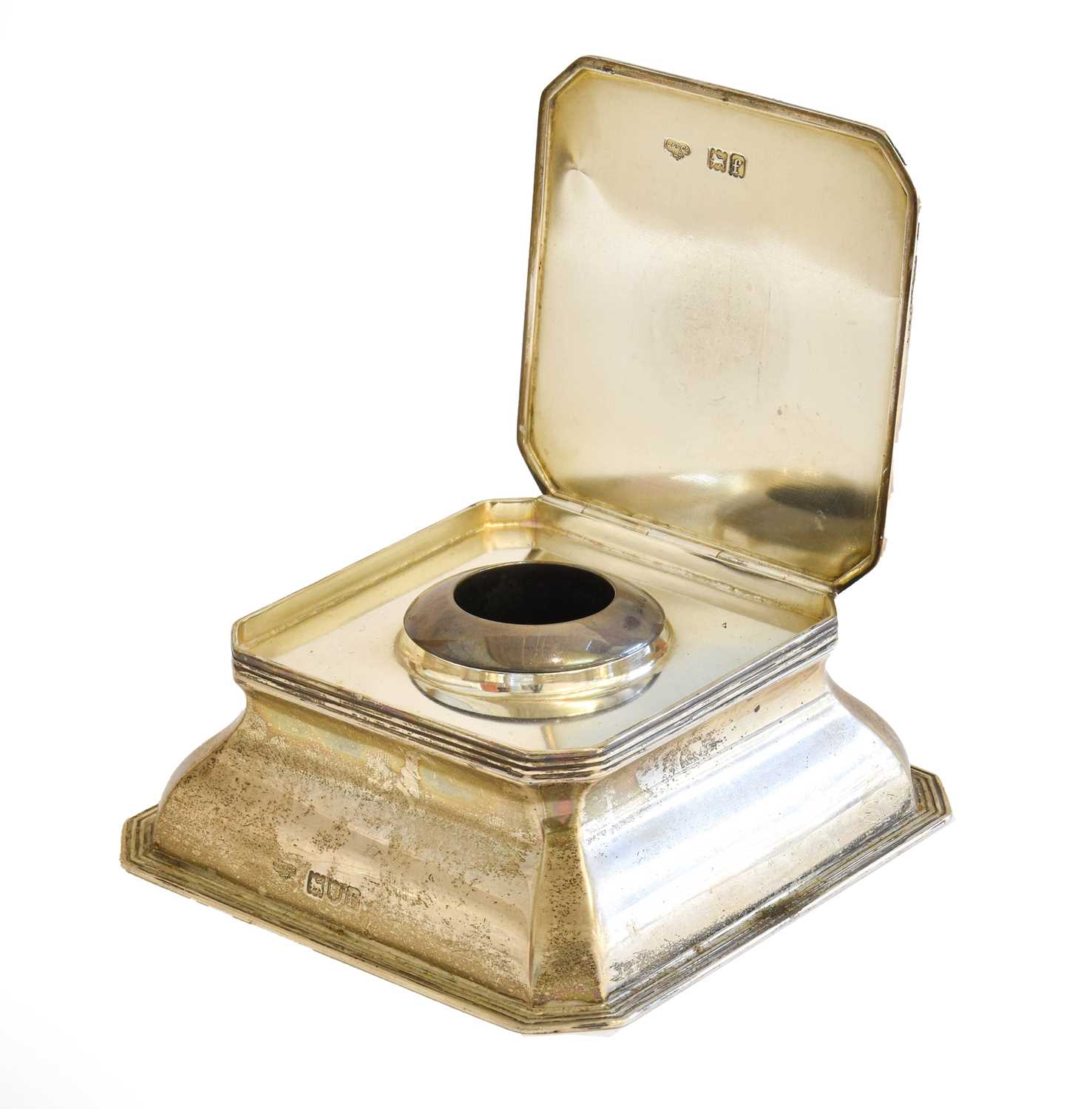 Lot 65 - An Edward VII Silver Inkwell, by The...