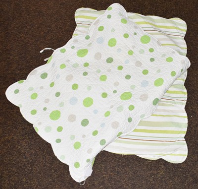 Lot 1088 - A green spotted modern quilt with scalloped...