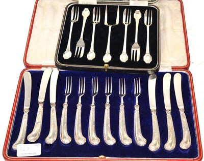 Lot 347 - Cased silver forks and cased dessert forks (2)