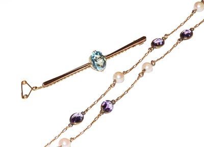 Lot 17 - A 9 carat gold amethyst and cultured pearl...