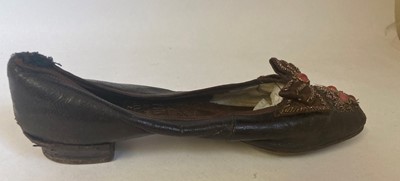 Lot 2025 - A Pair of Lady's Leather Pumps by Peter Yapp,...