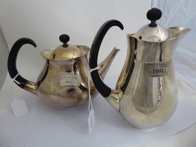 Lot 2163 - An Elizabeth II Silver Plate Teapot and Hot-Water Jug