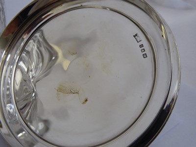 Lot 2137 - A George V Silver-Mounted Cut-Glass Biscuit-Barrel