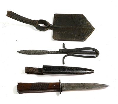 Lot 3149 - A First World War German Trench Knife, the...