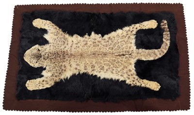 Lot 144 - Taxidermy: A Rare Snow Leopard Skin Rug /...