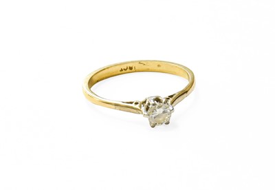 Lot 390 - A Diamond Solitaire Ring, the round brilliant...