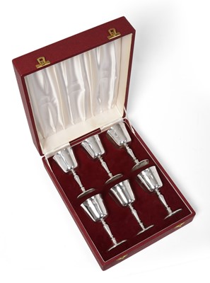 Lot 2144 - A Cased Set of Six Elizabeth II Silver Goblets