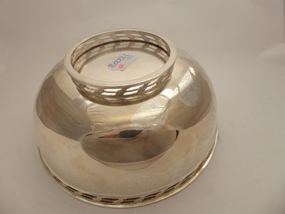 Lot 2143 - An Elizabeth II Silver Rose-Bowl