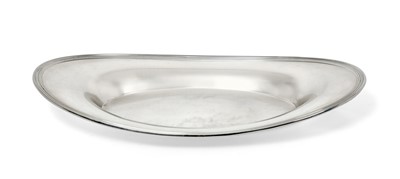 Lot 2227 - An American Silver Dish