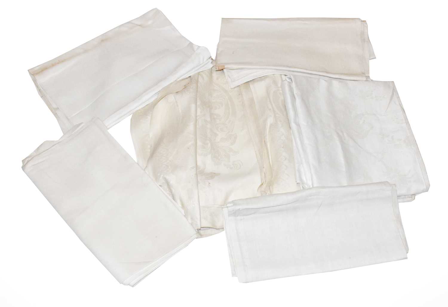 Lot 2116 - Assorted Late 19th/Early 20th Century Linen...
