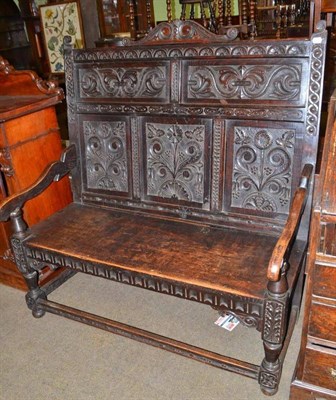 Lot 522 - Victorian dark oak settle