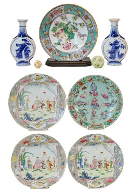 Lot 64 - A collection of Oriental ceramics, including:...