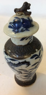 Lot 48 - A good collection of twelve Chinese crackle...