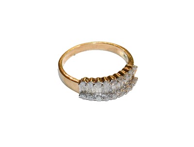 Lot 287 - A 9 carat gold diamond ring, finger size S