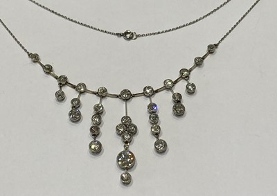 Lot 2080 - An Edwardian Diamond Necklace