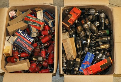 Lot 2118 - A Large Assortment Of Wireless Valves