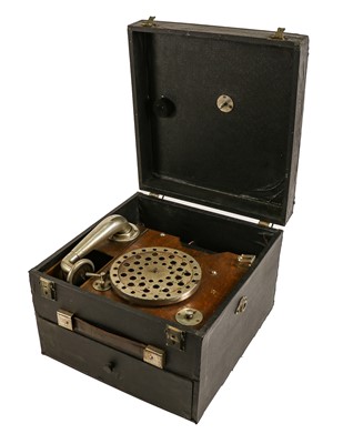 Lot 2077 - A Rare Edison Bell Picturegram Gramophone