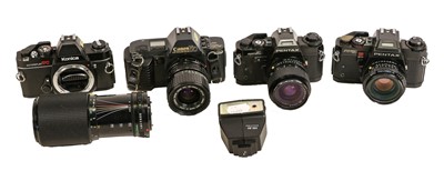 Lot 2301 - Various Cameras