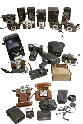 Lot 2280 - Various Camera Related Items
