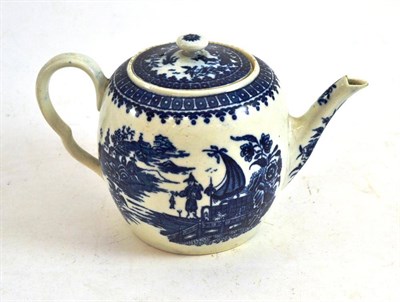 Lot 44 - A Worcester blue and white teapot