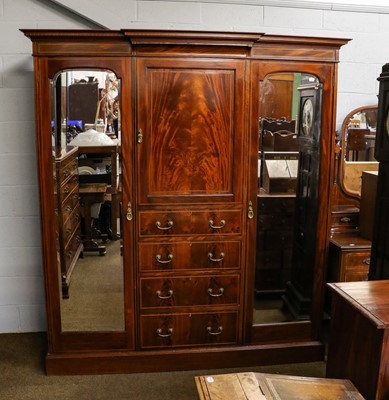 Lot 1325 - A good quality Edwardian satinwood inlaid...