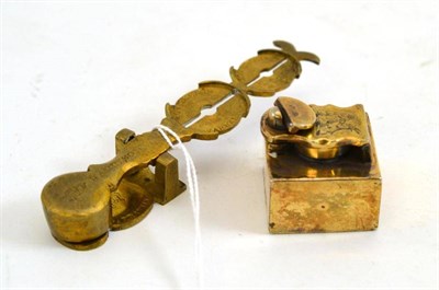 Lot 79 - Harrison sovereign scale and a Georgian silver gilt travelling inkwell with crest (2)