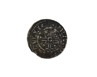 Lot 28 - ♦William I (1066-87) Silver Penny, Bonnet type,...
